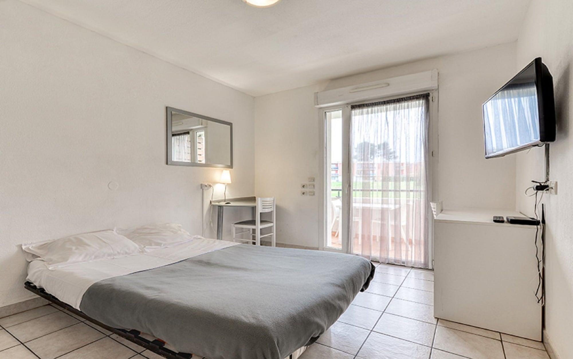 Vacanceole - Le Fonserane - Sud Apart-hotel